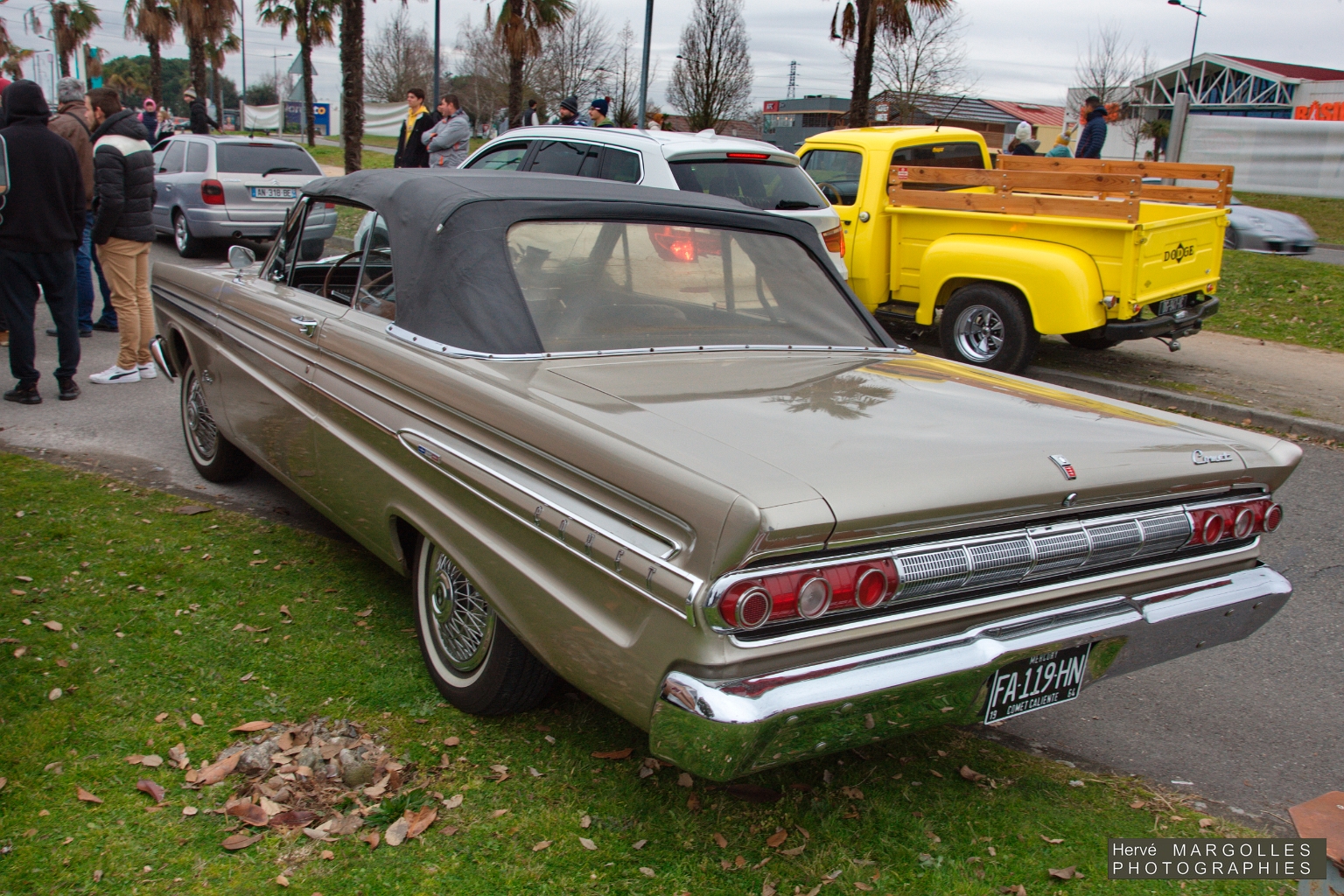 Ford Comet.jpg